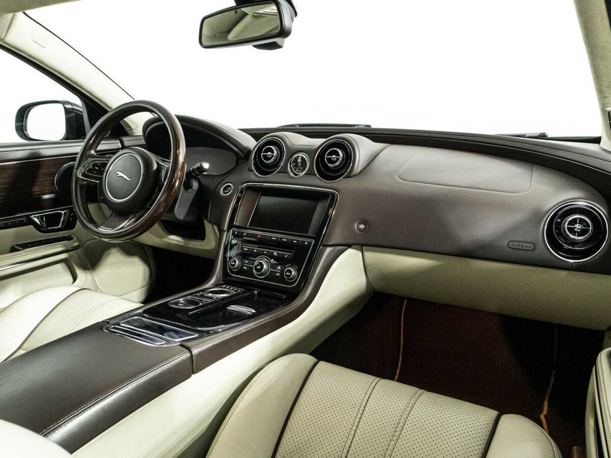 Купить Jaguar XJ, 2015, 189 205 км, фото №7
