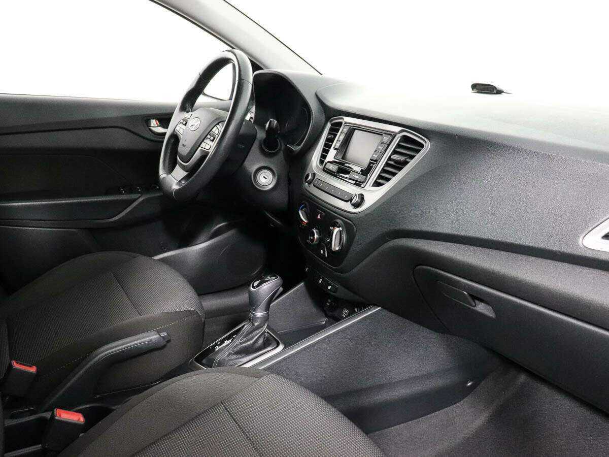 Купить Hyundai Solaris, 2019, 55 000 км, фото №7