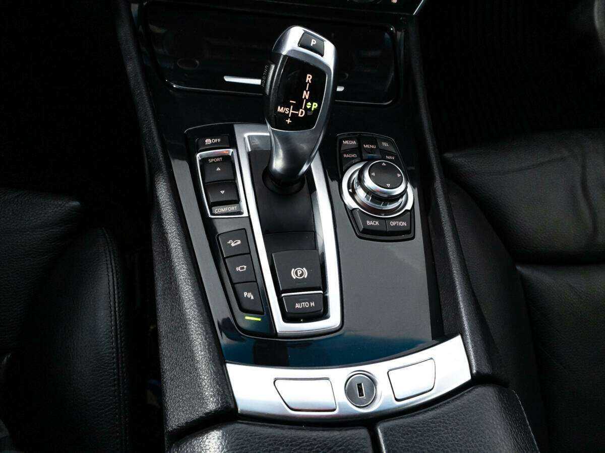 Купить BMW 5 серии Gran Turismo 530d xDrive, 2012, 202 087 км, фото №18