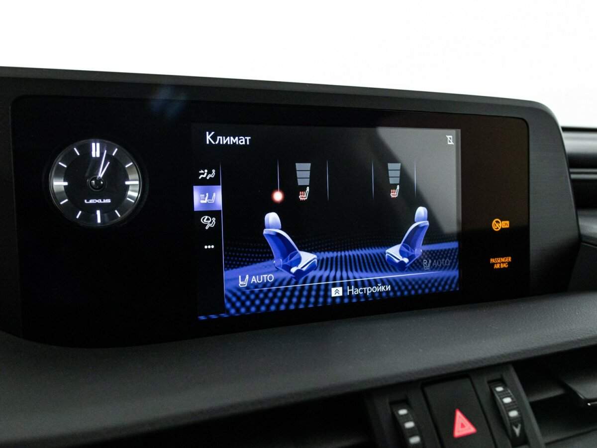Купить Lexus ES 250, 2021, 96 294 км, фото №18