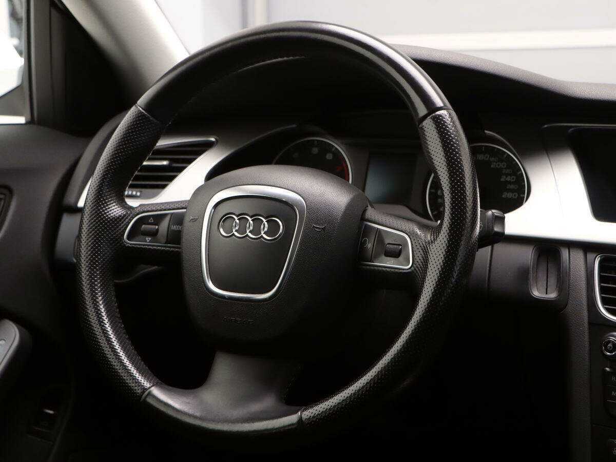 Купить Audi A4, 2010, 156 179 км, фото №10