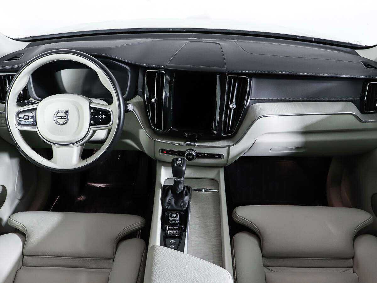 Купить Volvo XC60, 2021, 42 138 км, фото №11