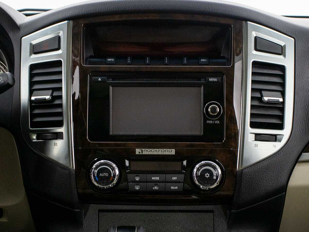 Купить Mitsubishi Pajero, 2020, 16 289 км, фото №18
