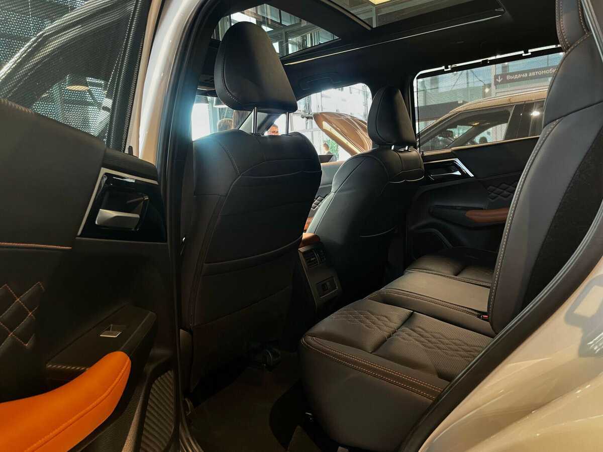 Купить Mitsubishi Outlander, 2022, 23 км, фото №4