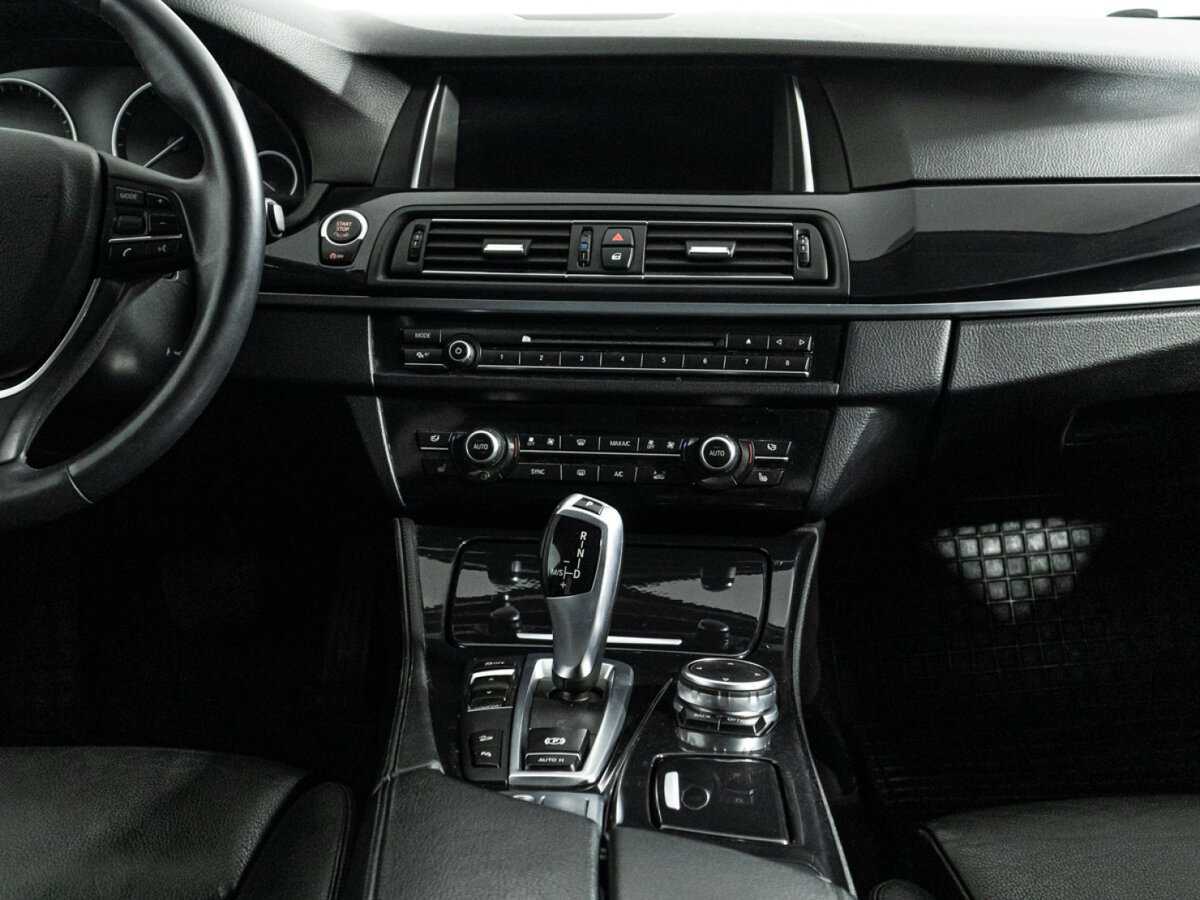Купить BMW 5 серии 528i xDrive, 2014, 224 261 км, фото №14