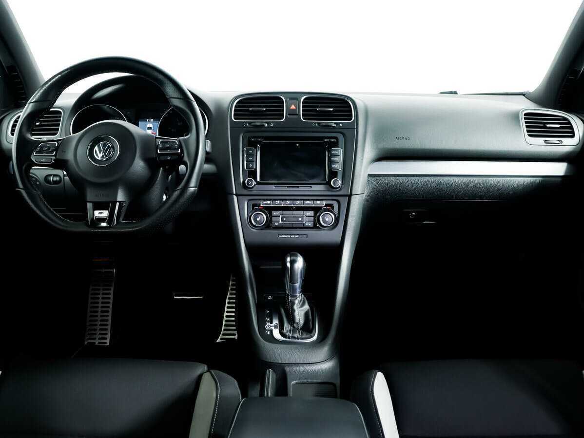 Купить Volkswagen Golf R, 2012, 83 325 км, фото №11