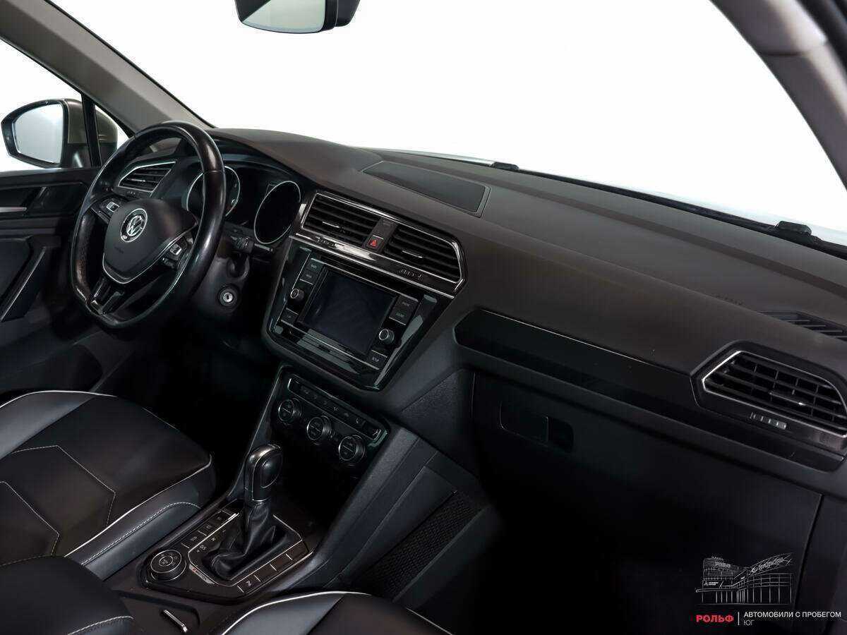 Купить Volkswagen Tiguan, 2017, 123 325 км, фото №8