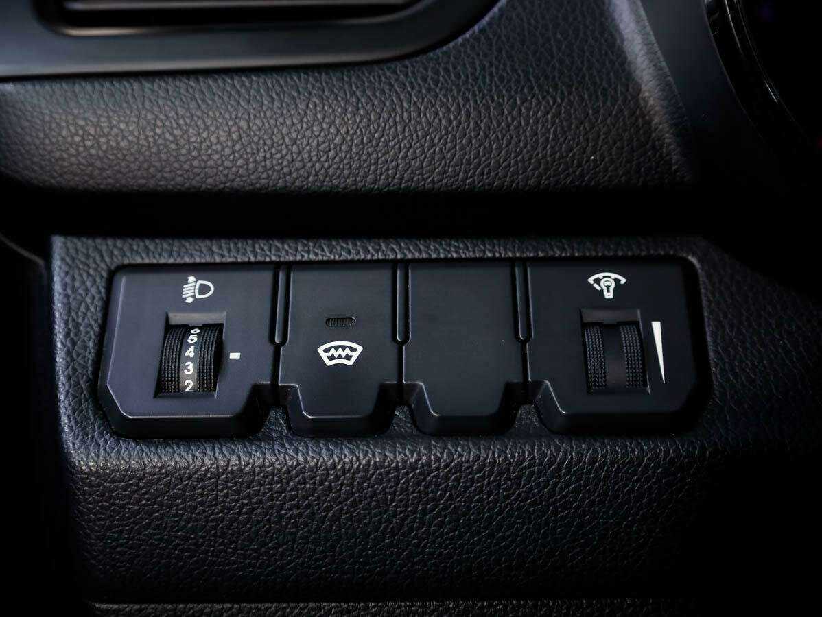 Купить Kia Rio 5-speed, 2011, 215 243 км, фото №12