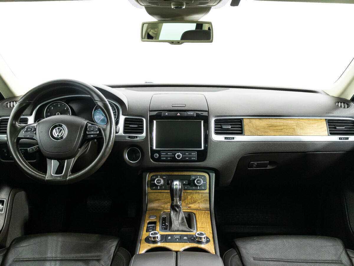 Купить Volkswagen Touareg, 2013, 221 751 км, фото №11
