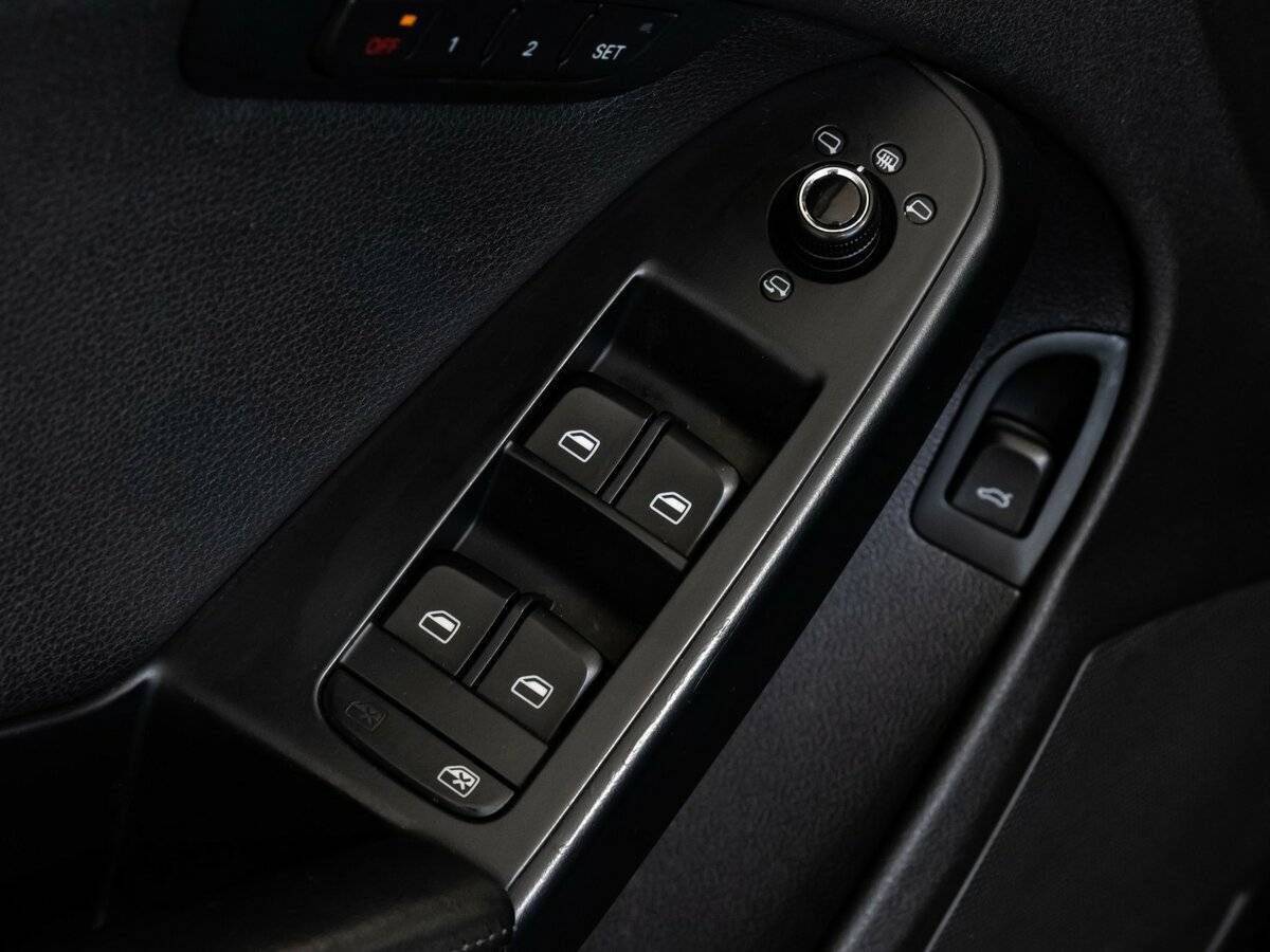 Купить Audi A4, 2010, 259 038 км, фото №13