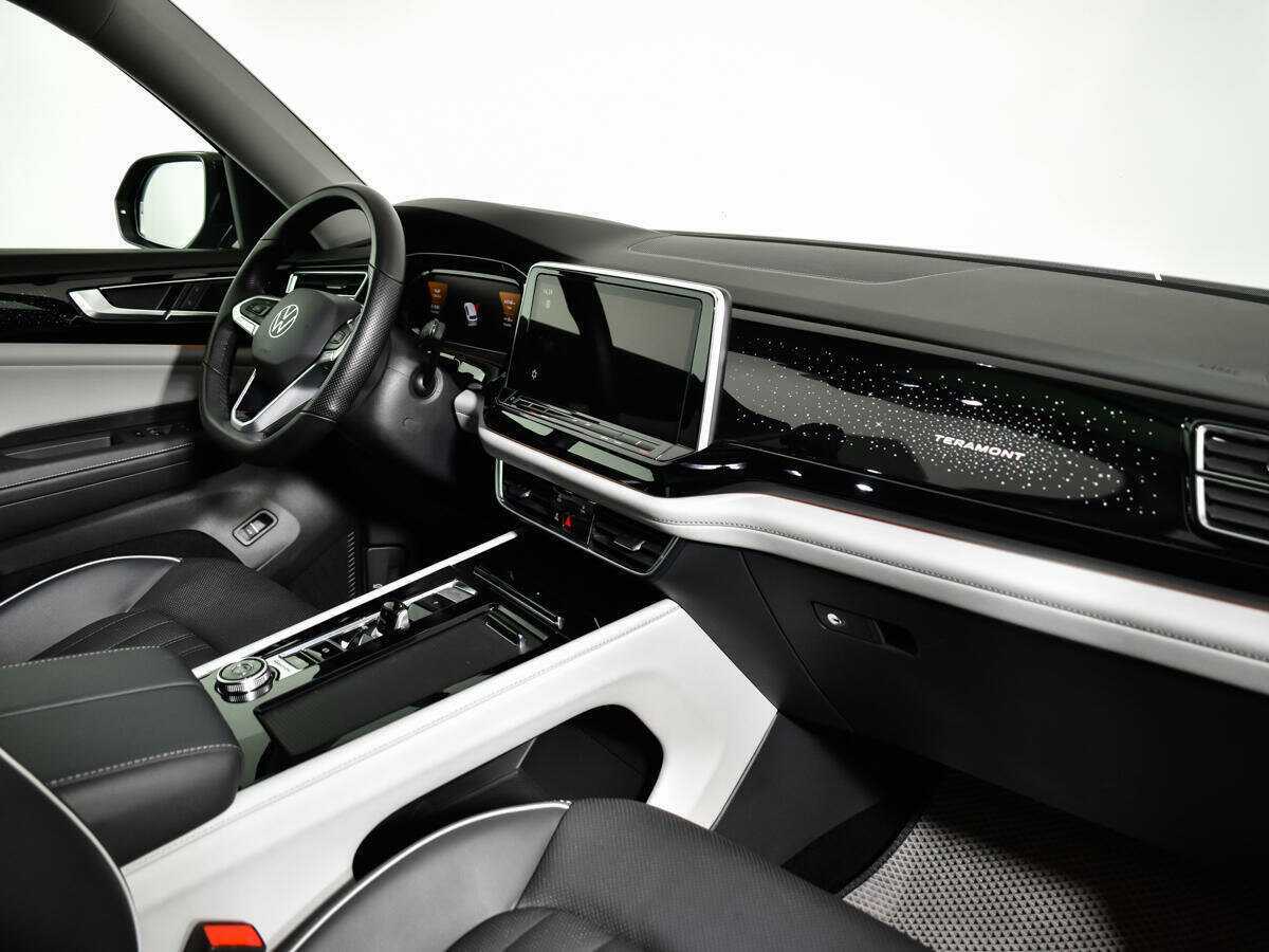 Купить Volkswagen Teramont, 2021, 45 000 км, фото №9