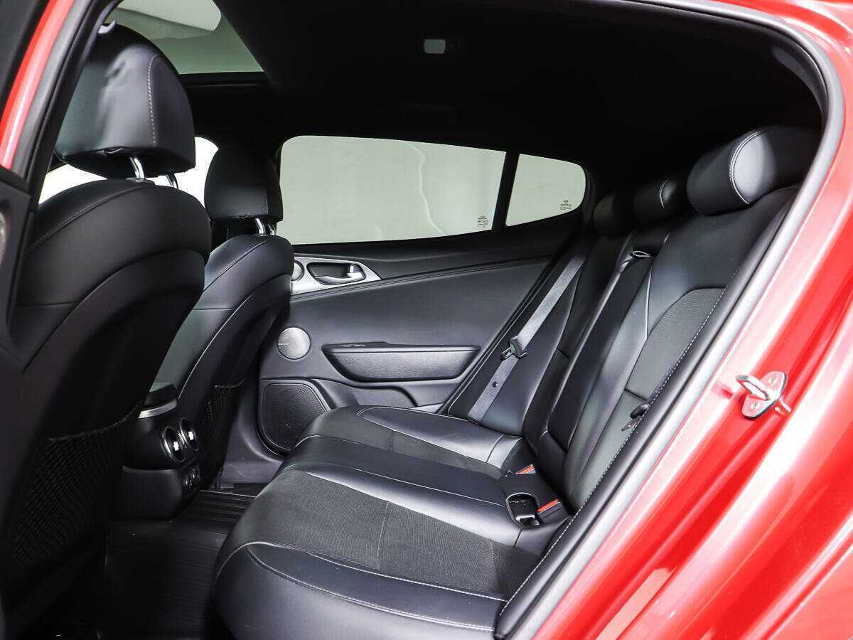 Купить Kia Stinger, 2019, 73 800 км, фото №9