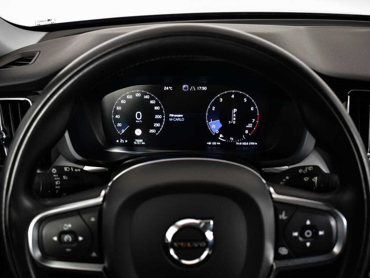 Купить Volvo XC60, 2021, 79 584 км, фото №11