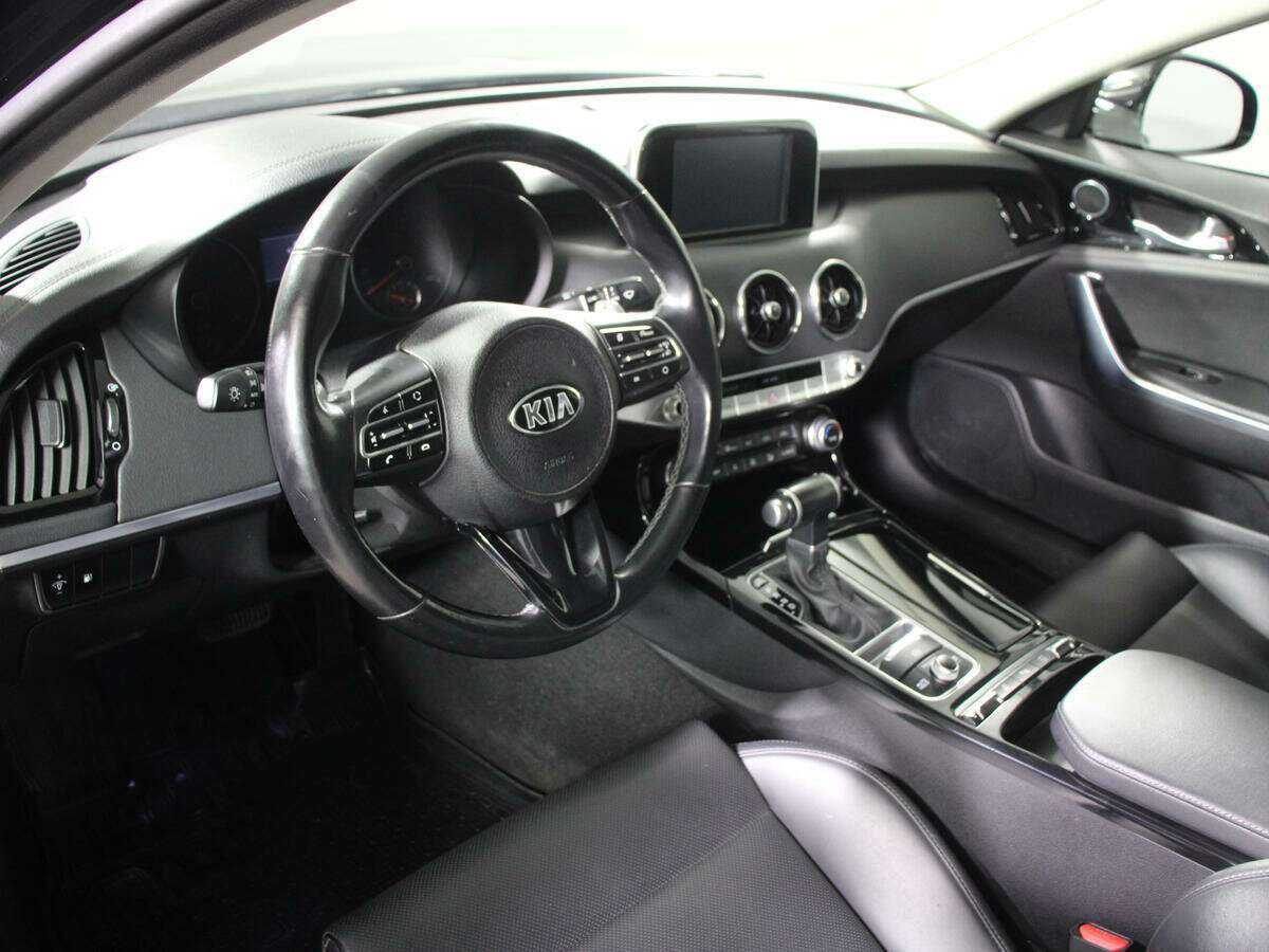 Купить Kia Stinger, 2019, 90 110 км, фото №11