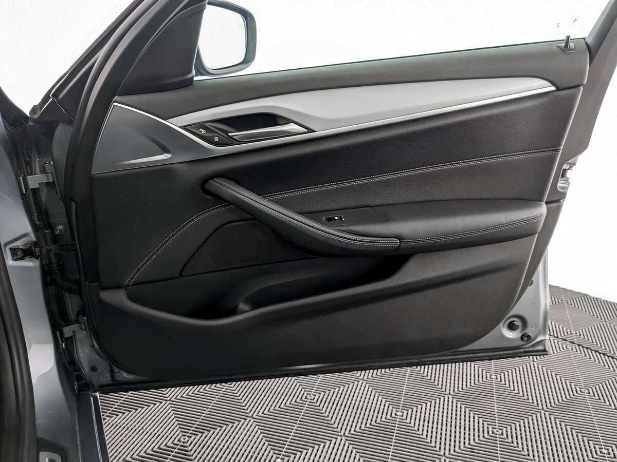 Купить BMW 5 серии 530d xDrive, 2019, 108 817 км, фото №20