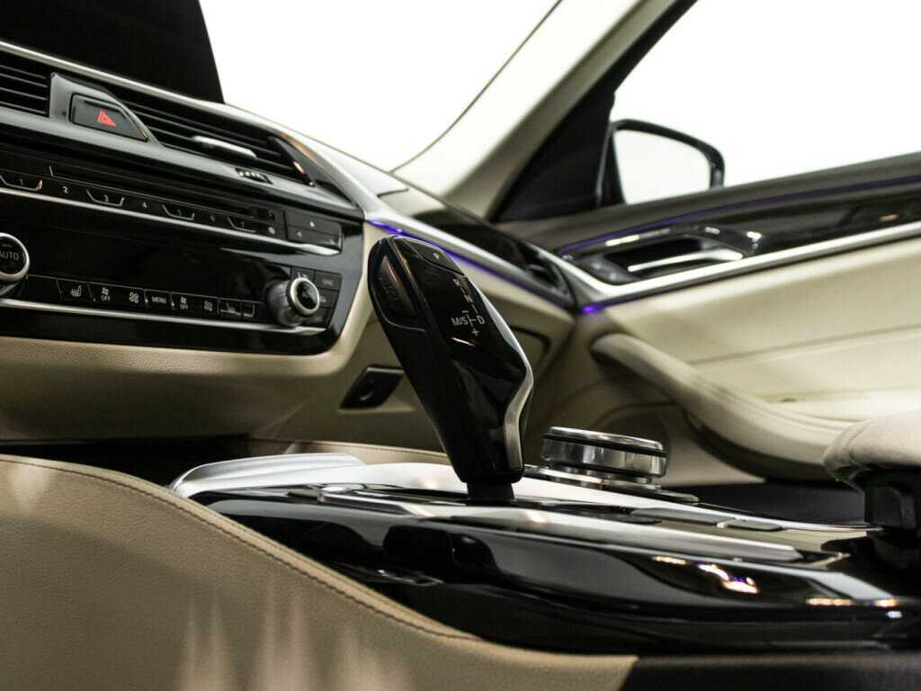 Купить BMW 5 серии 520d xDrive, 2016, 106 752 км, фото №19