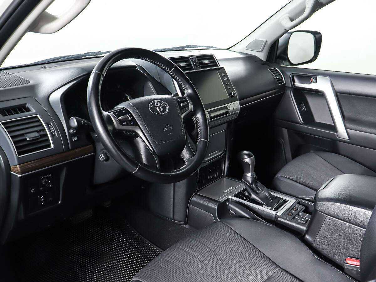 Купить Toyota Land Cruiser Prado, 2021, 112 355 км, фото №12