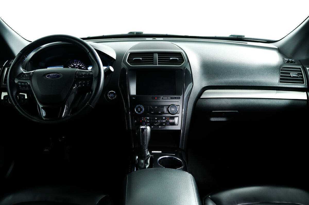 Купить Ford Explorer, 2019, 137 051 км, фото №9