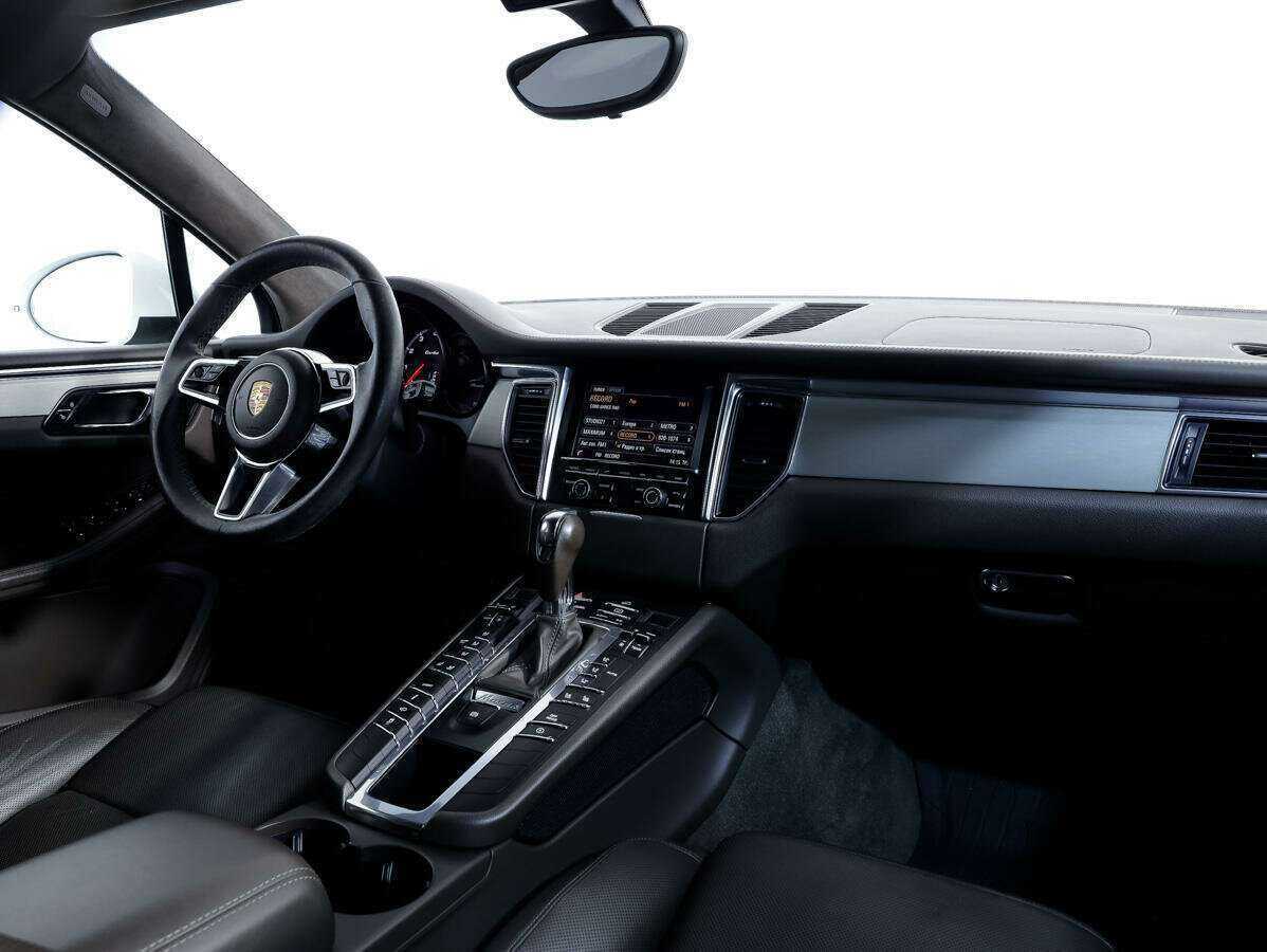 Купить Porsche Macan Turbo, 2015, 73 824 км, фото №9