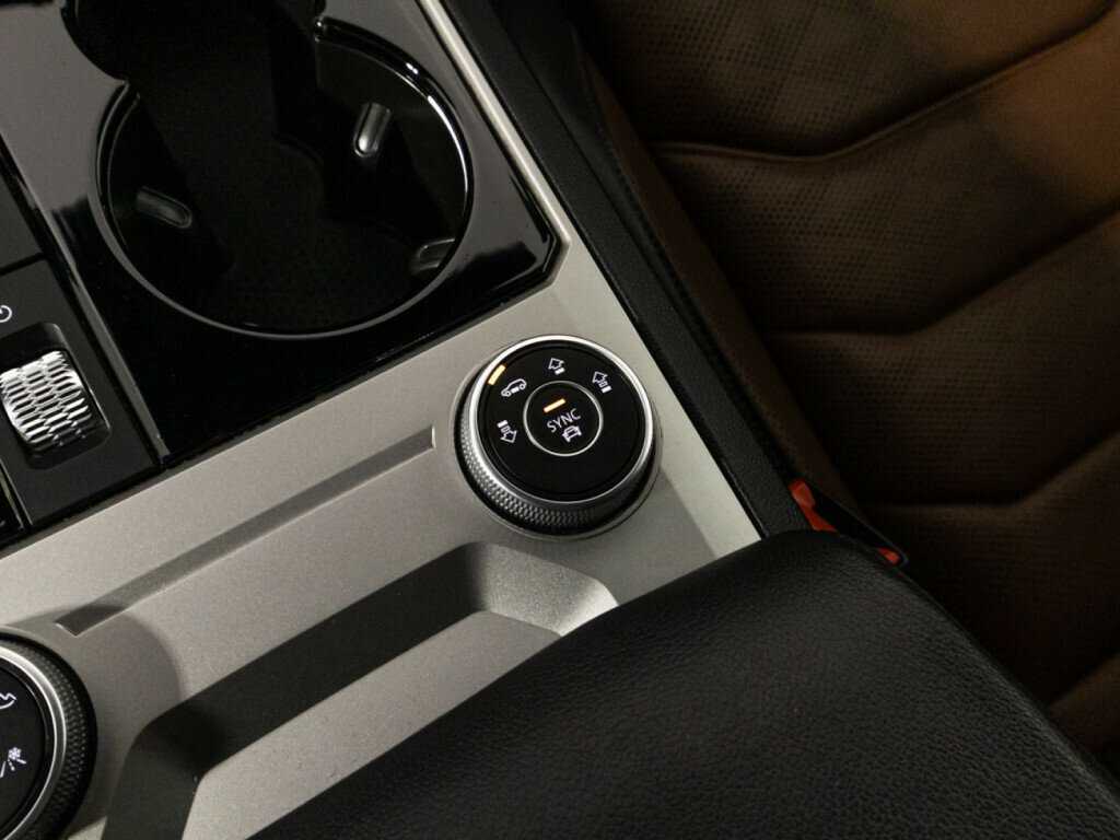 Купить Volkswagen Touareg, 2022, 32 275 км, фото №20