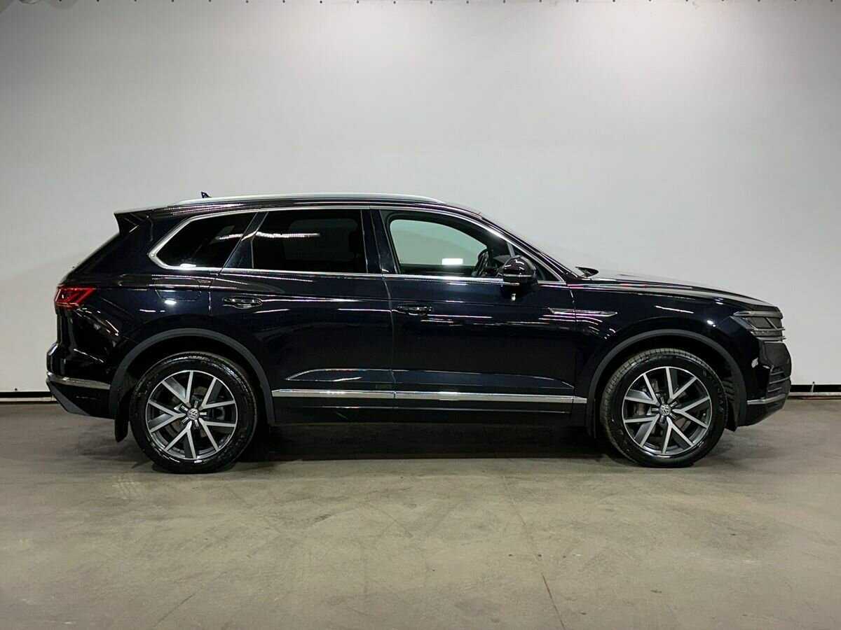 Купить Volkswagen Touareg, 2020, 87 166 км, фото №4