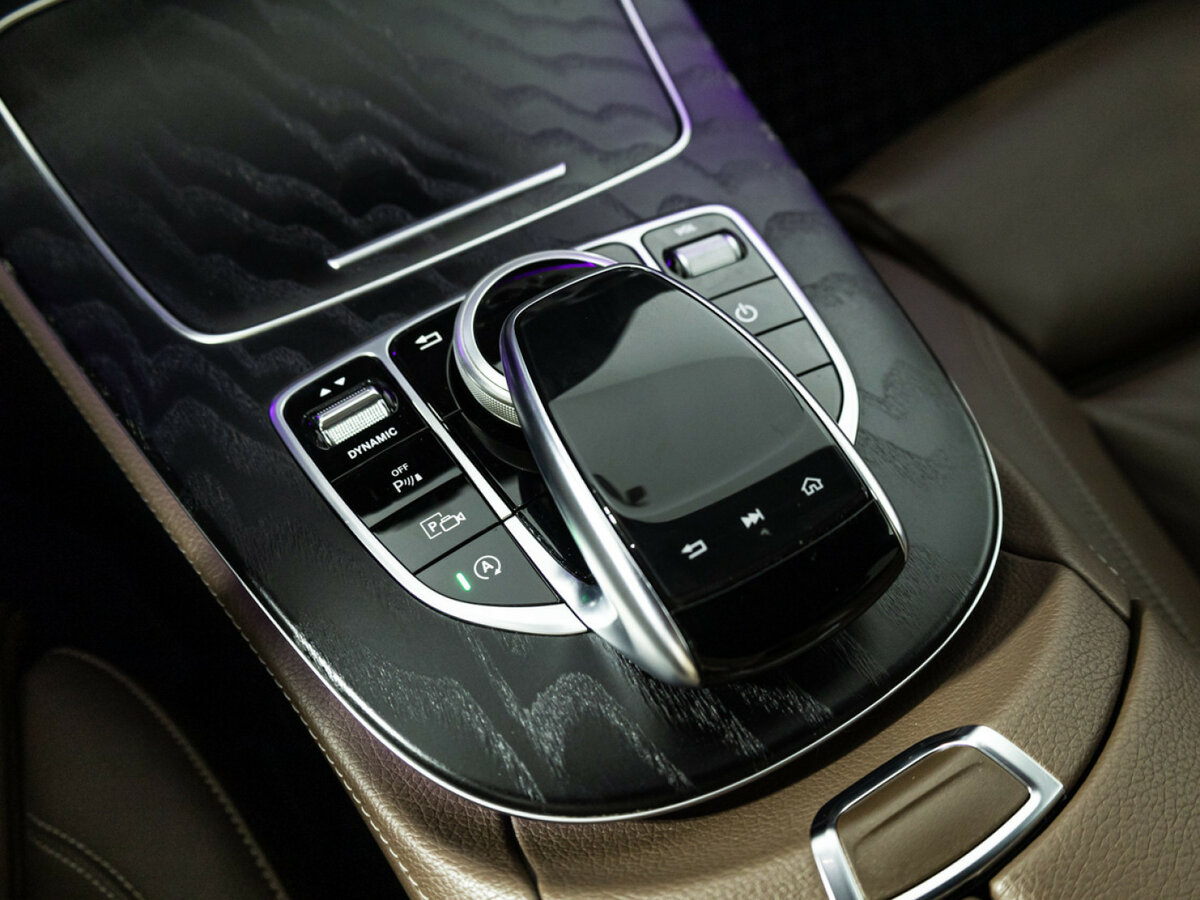 Купить Mercedes-Benz E-Класс 200 d V (W213, S213, C238), 2019, 123 769 км, фото №18