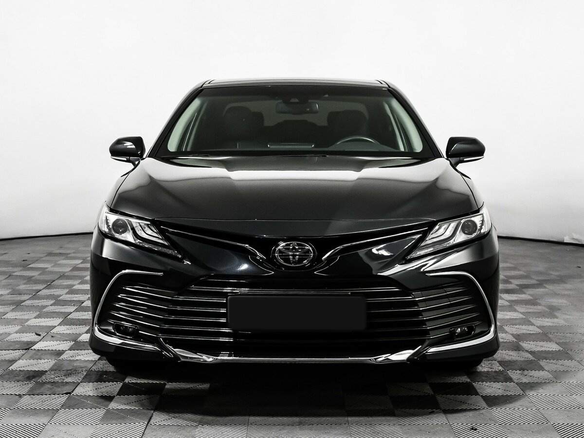 Купить Toyota Camry, 2023, 7 826 км, фото №2