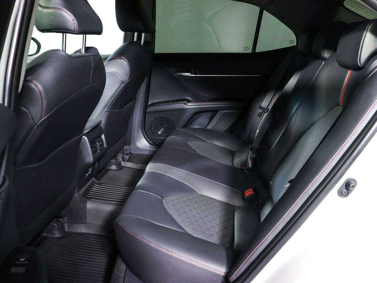 Купить Toyota Camry, 2021, 56 150 км, фото №8