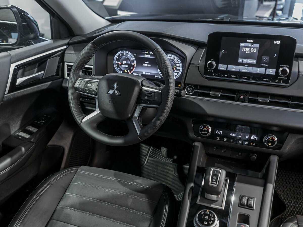 Купить Mitsubishi Outlander, 2023, 21 км, фото №14