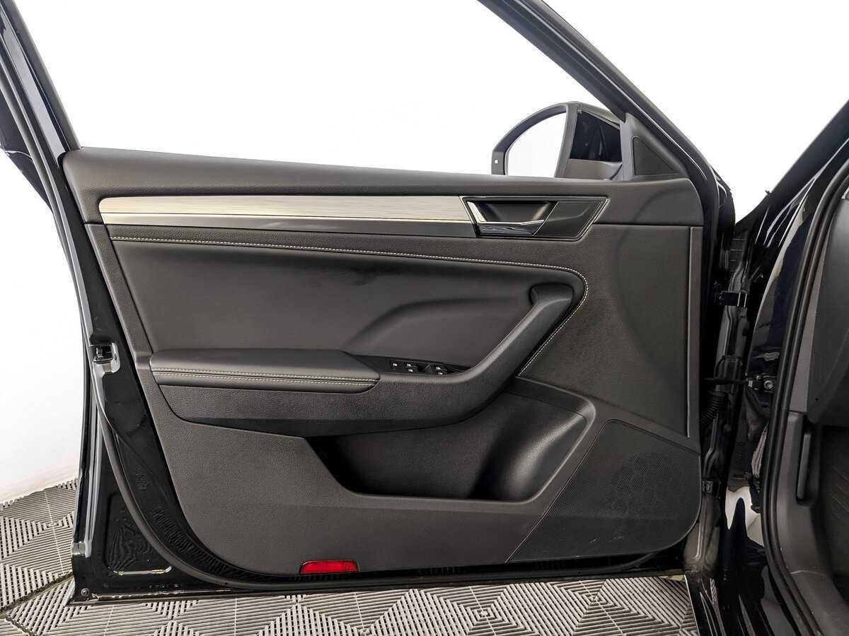 Купить Skoda Superb, 2024, 190 км, фото №18