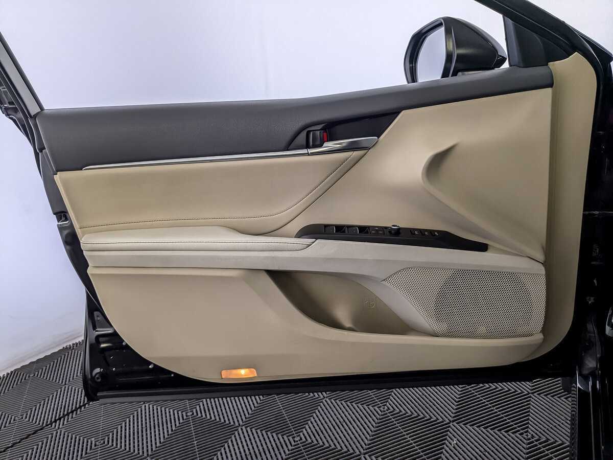 Купить Toyota Camry, 2021, 74 977 км, фото №15