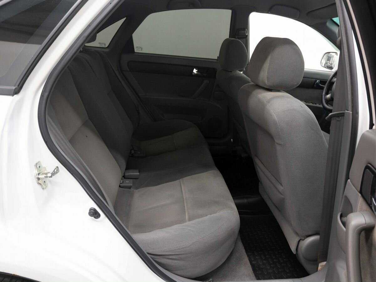 Купить Daewoo Gentra, 2013, 204 863 км, фото №11