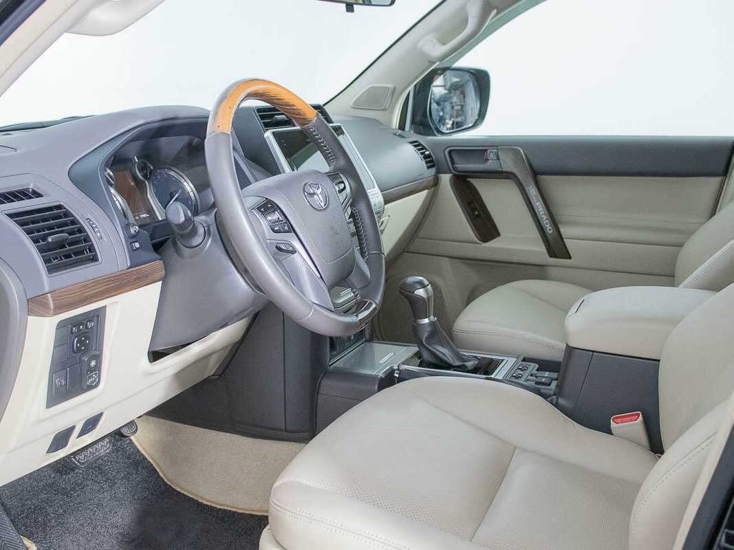 Купить Toyota Land Cruiser Prado, 2022, 17 996 км, фото №11