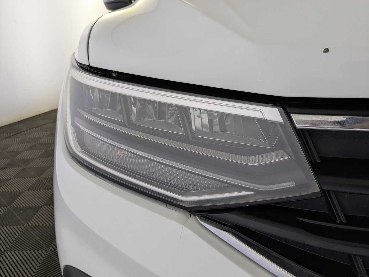 Купить Volkswagen Tiguan, 2021, 146 000 км, фото №11