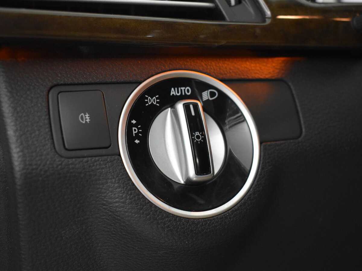 Купить Mercedes-Benz E-Класс 200 7G-Tronic, 2012, 177 172 км, фото №11