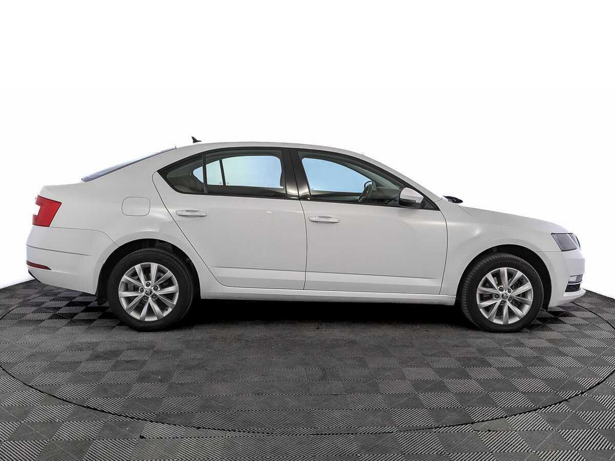 Купить Skoda Octavia, 2019, 103 919 км, фото №4