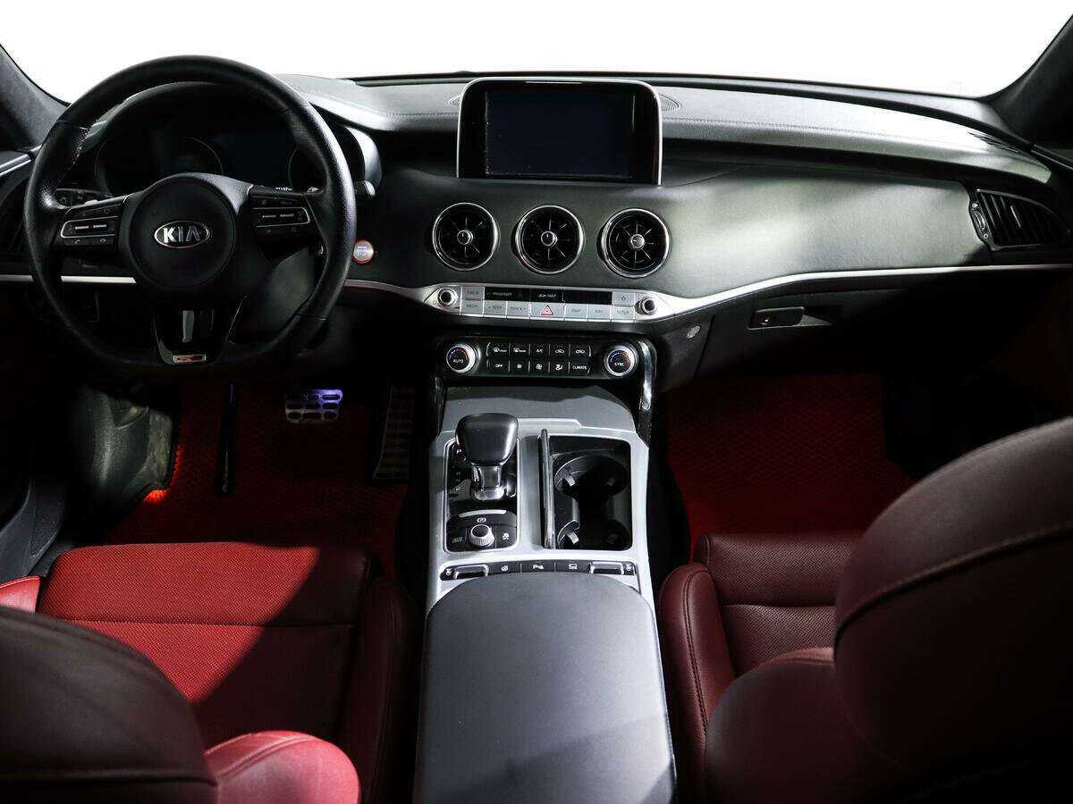 Купить Kia Stinger, 2018, 70 000 км, фото №12