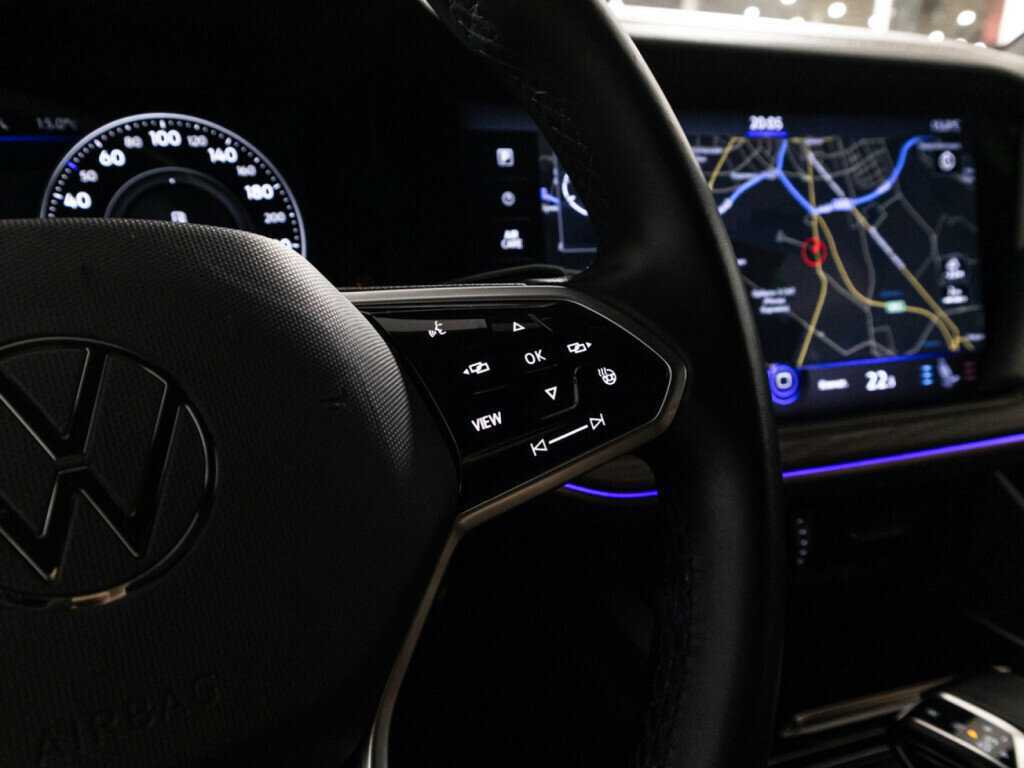Купить Volkswagen Touareg, 2022, 32 275 км, фото №22