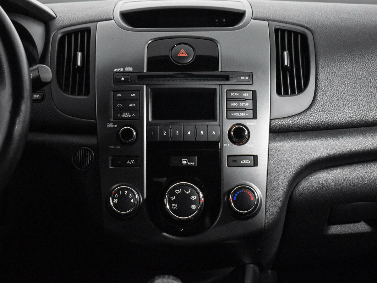 Купить Kia Cerato 5-speed, 2011, 130 000 км, фото №12