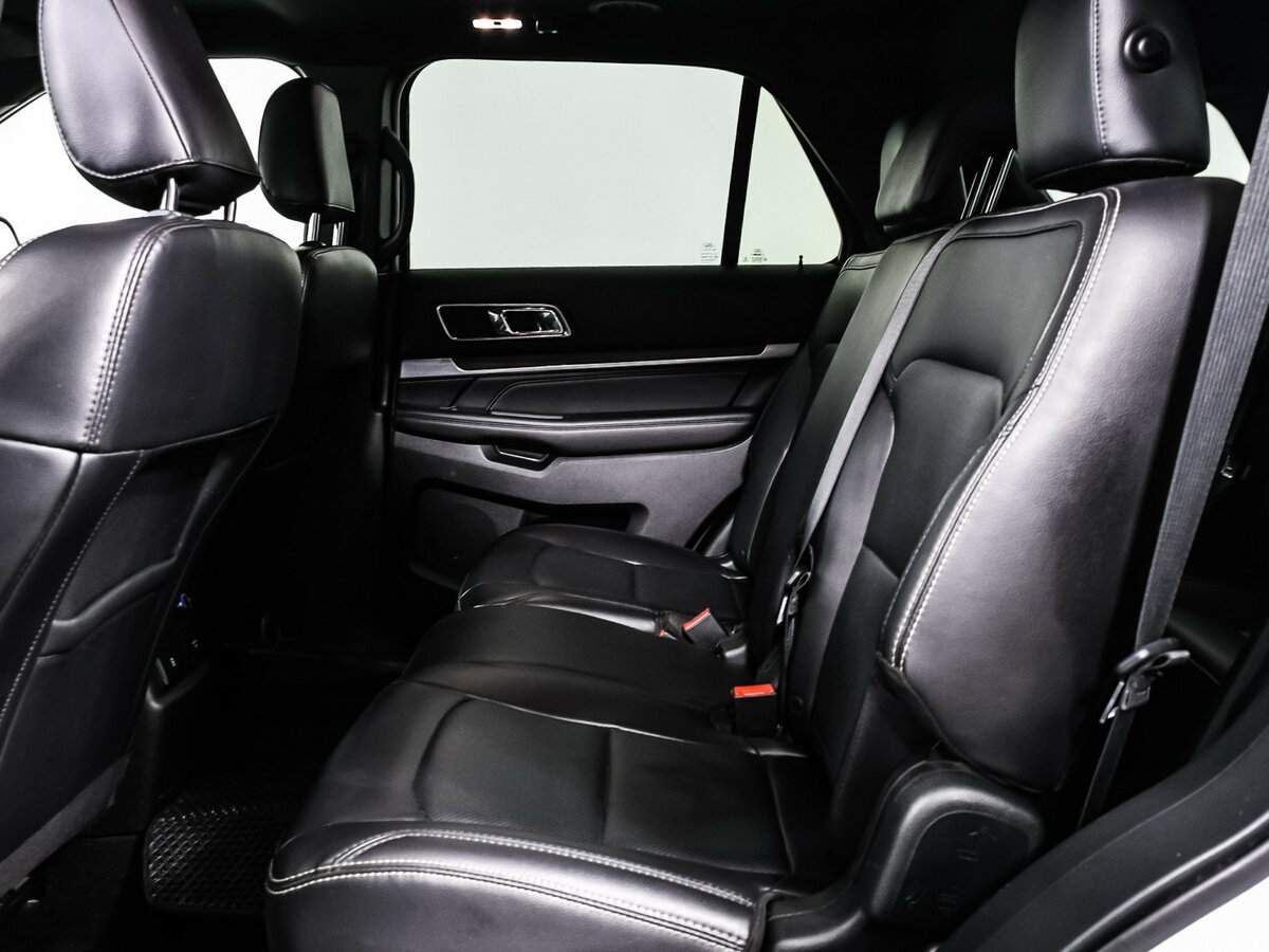 Купить Ford Explorer, 2019, 76 983 км, фото №11