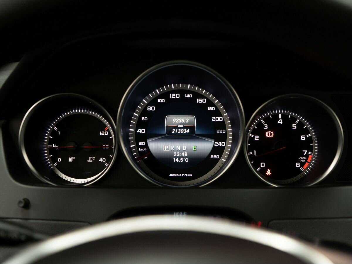 Купить Mercedes-Benz C-Класс 250, 2012, 212 000 км, фото №10