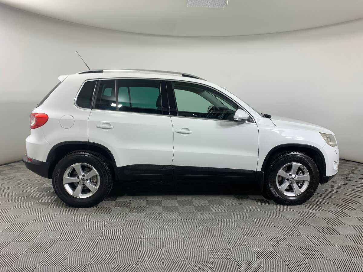 Купить Volkswagen Tiguan, 2010, 160 219 км, фото №4