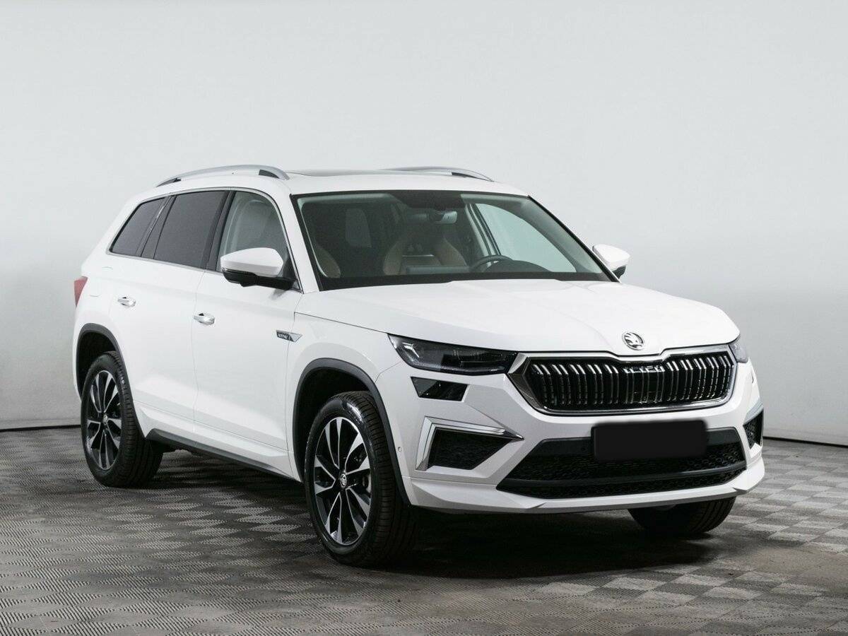 Купить Skoda Kodiaq, 2024, 5 200 км, фото №3