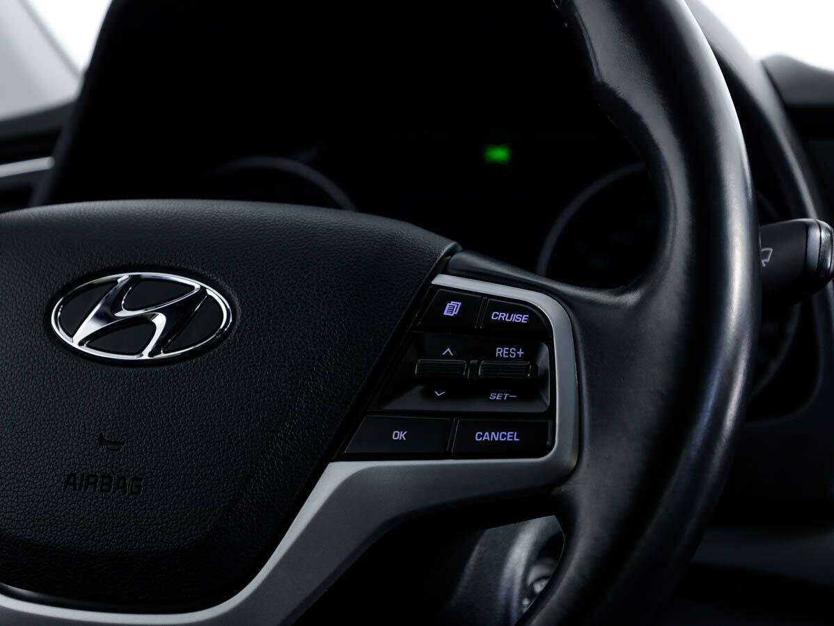 Купить Hyundai Elantra, 2018, 61 707 км, фото №19
