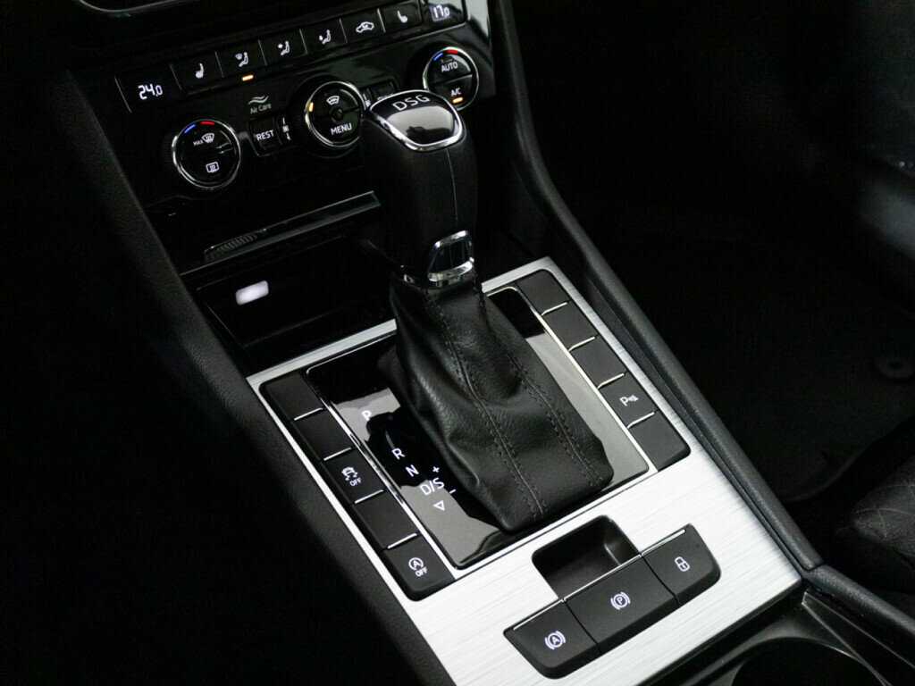 Купить Skoda Superb, 2021, 35 284 км, фото №17