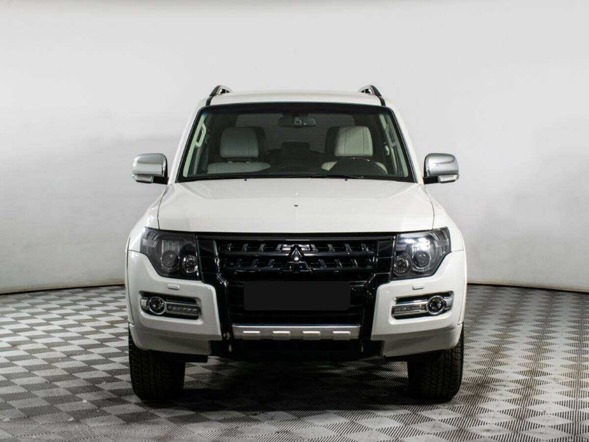 Купить Mitsubishi Pajero, 2019, 20 437 км, фото №2