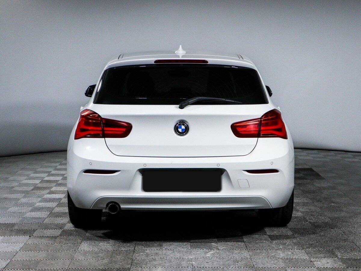 Купить BMW 1 серии 118i, 2017, 81 140 км, фото №5