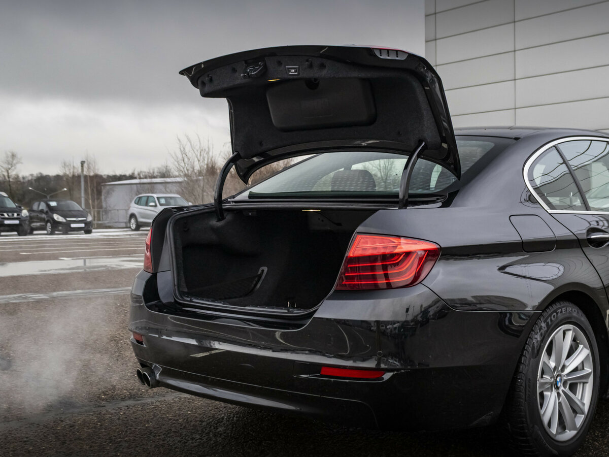 Купить BMW 5 серии 528i xDrive VI (F10/F11/F07) Рестайлинг, 2016, 138 885 км, фото №16