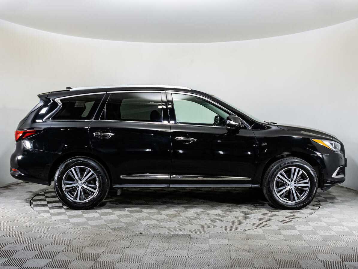 Купить Infiniti QX60, 2017, 137 824 км, фото №4