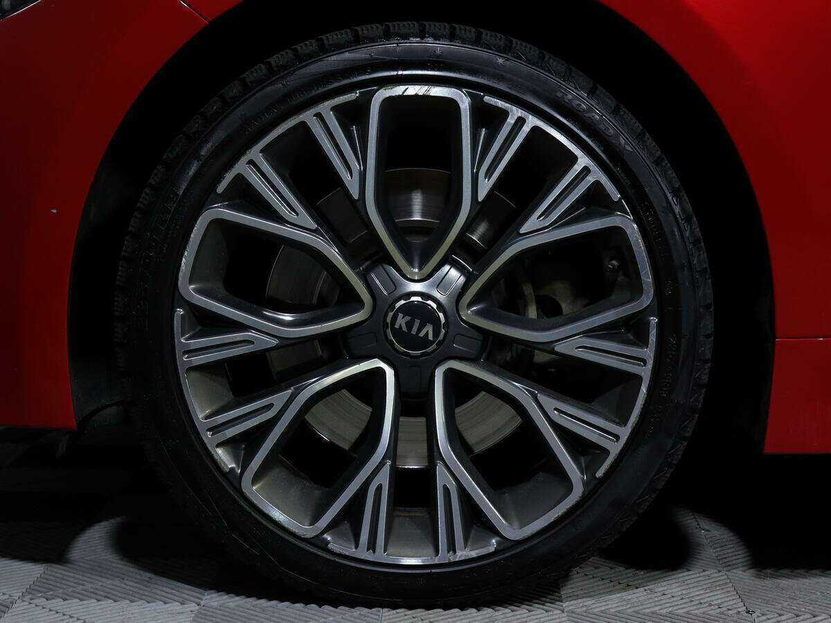 Купить Kia Stinger, 2018, 70 000 км, фото №15